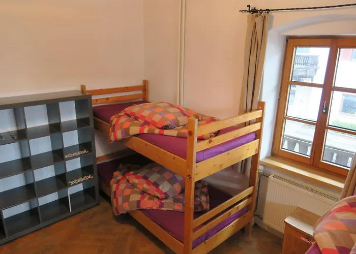 Snowbunnys Backpackers