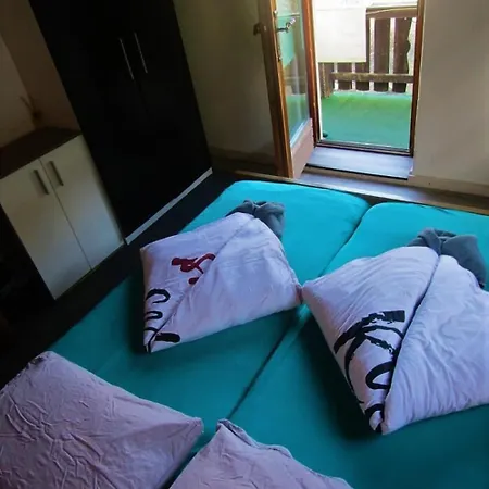 Hostel Snowbunnys Backpackers