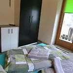 Hostel Snowbunnys Backpackers
