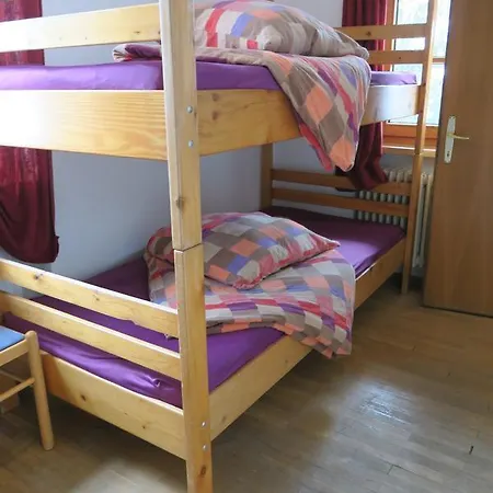 Hostal Snowbunnys Backpackers